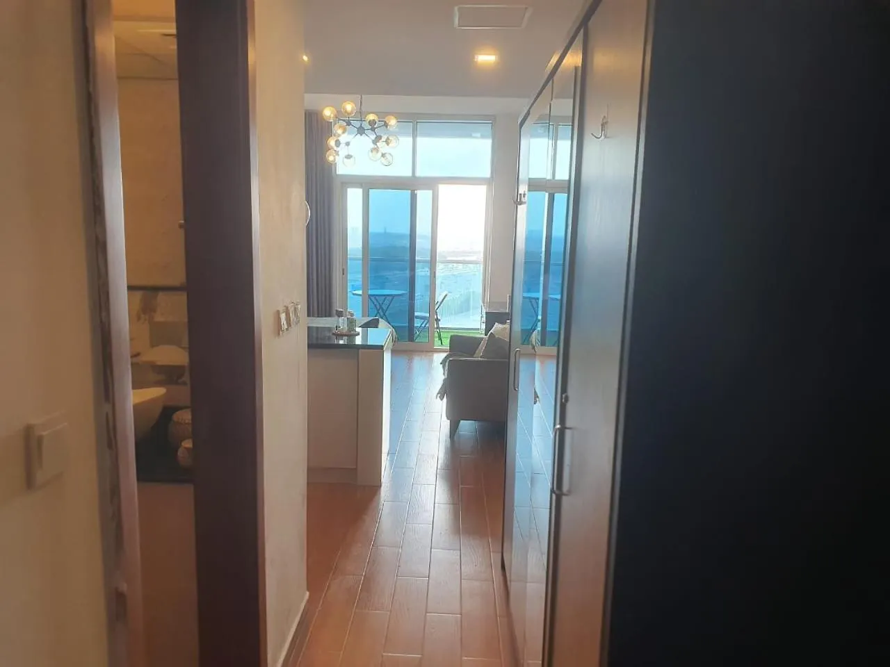 Dulex Fully Furnished Studio With Balcony Al Jawhara Tower Jvt District 2 Jumeirah Village Triangle, Dubaj 0*,